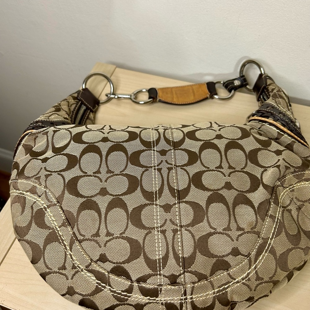 Coach Y2K Hobo Bag 10611 2006 - Picture 6 of 10